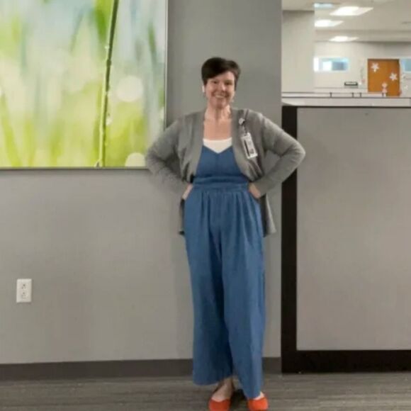 Elegant Black Jumpsuit Smocked-Waist Wide-Leg Jumpsuit Medoum Old Navy - Picture 7 of 8